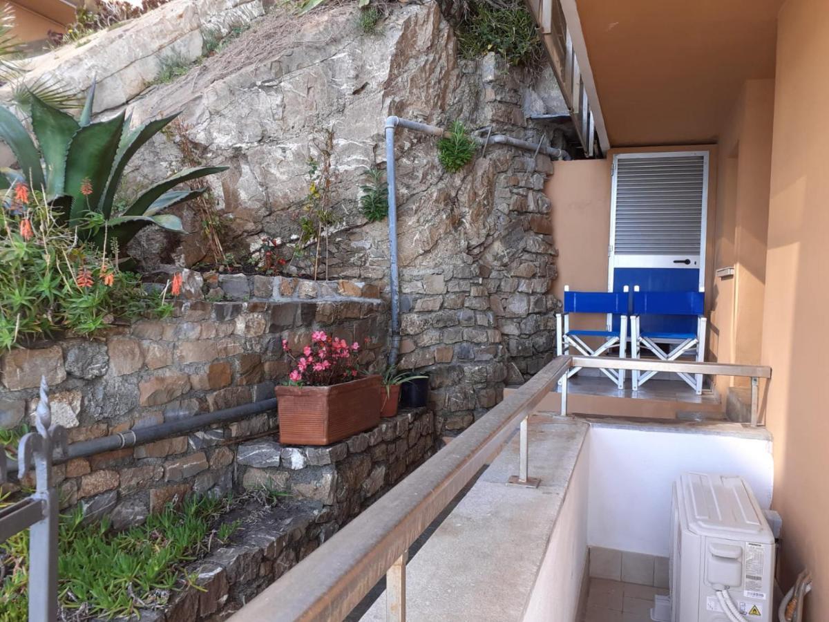 Ferienwohnung Cadorna Fronte Mare Alassio Exterior foto